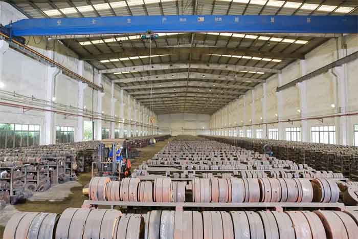 鋁型材定制開模鋁型材開模定制模具車間